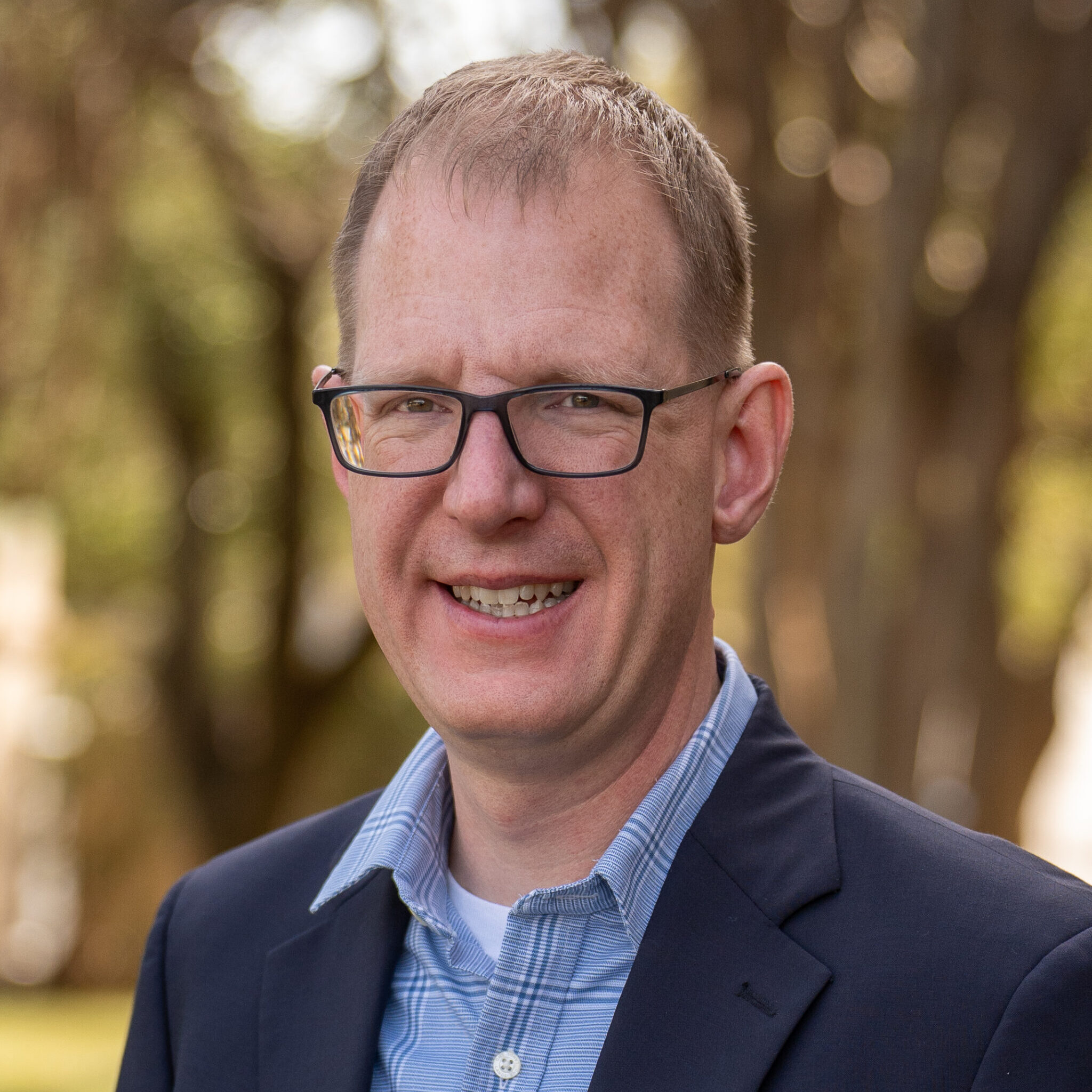 Mike Abernathy Square headshot